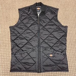 Dickies Black Diamond Quilted Vest Sz Sm Like New